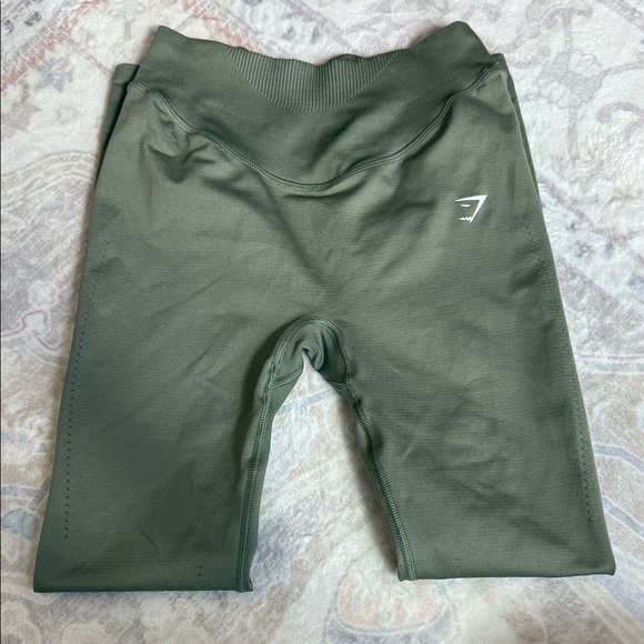 Gymshark Olive Green legging - Picture 1 of 3